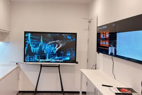 about hero content img